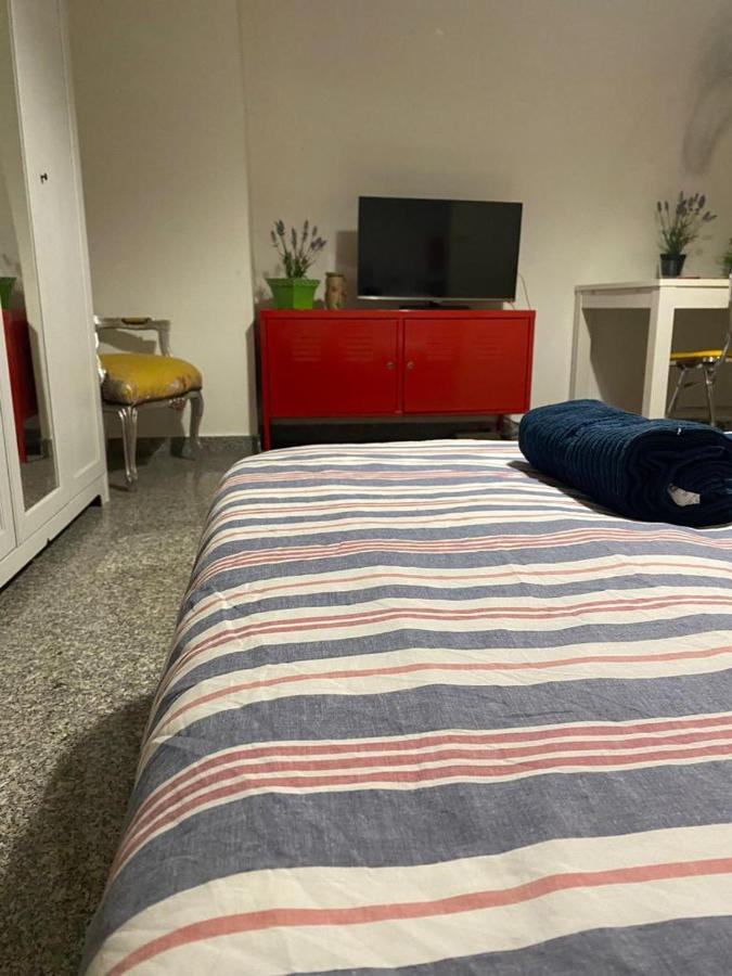 Little Flat - Bari Heart Appartement Buitenkant foto